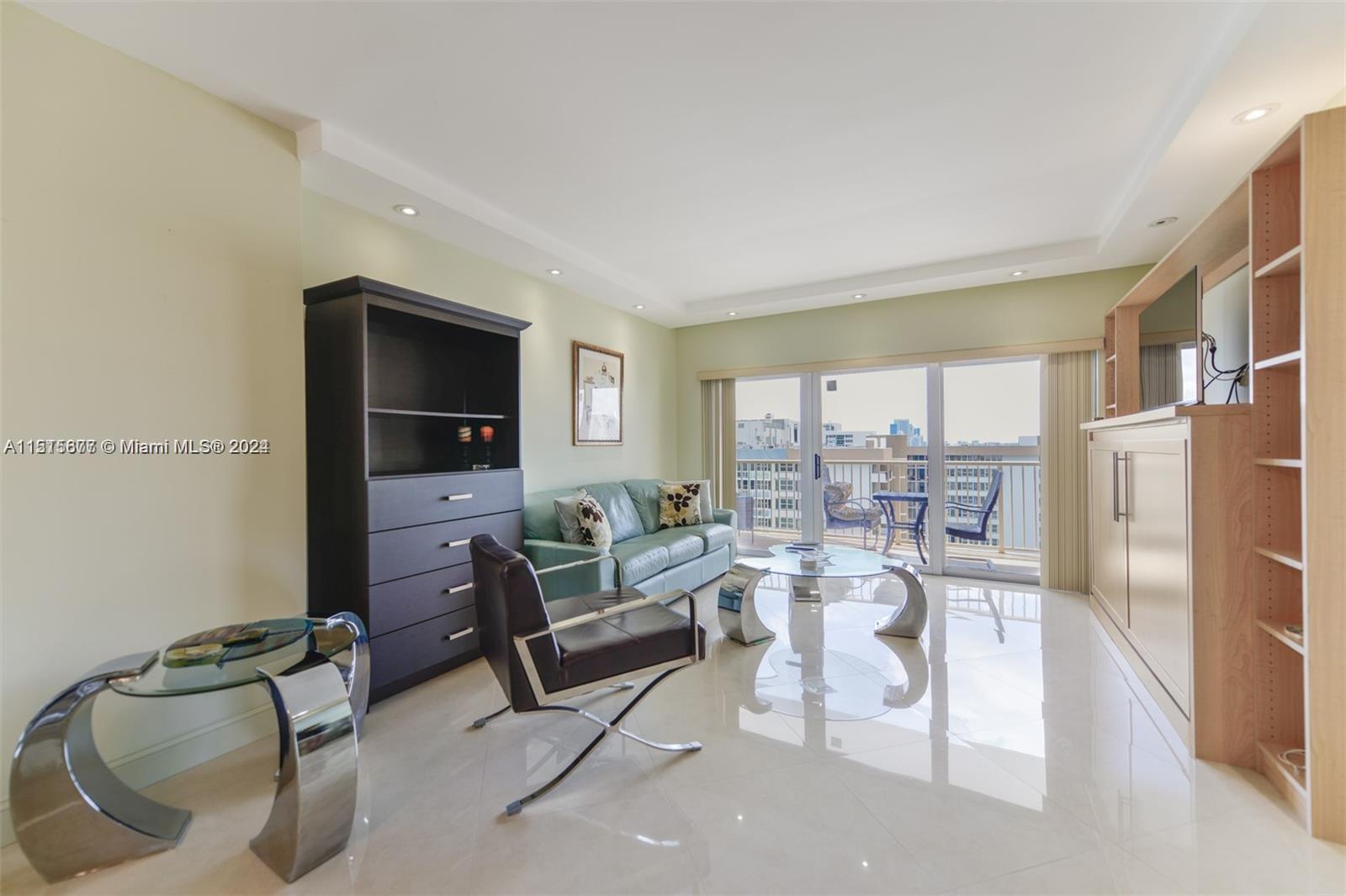 1980 S Ocean Dr PHL, Hallandale Beach, Florida 33009, 1 Bedroom Bedrooms, ,1 BathroomBathrooms,Residentiallease,For Rent,1980 S Ocean Dr PHL,A11515677