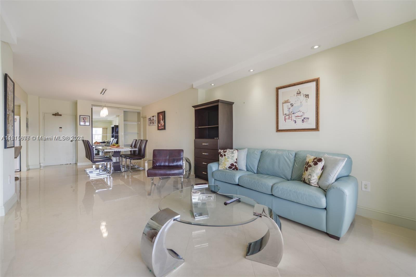 1980 S Ocean Dr PHL, Hallandale Beach, Florida 33009, 1 Bedroom Bedrooms, ,1 BathroomBathrooms,Residentiallease,For Rent,1980 S Ocean Dr PHL,A11515677