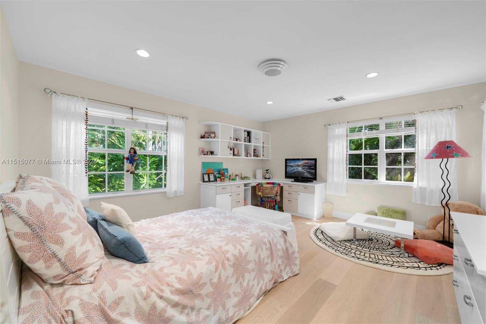 1530 27th St, Miami Beach, FL, 33140 United States, 4 Bedrooms Bedrooms, ,4 BathroomsBathrooms,Residential,For Sale,27th St,A11515077