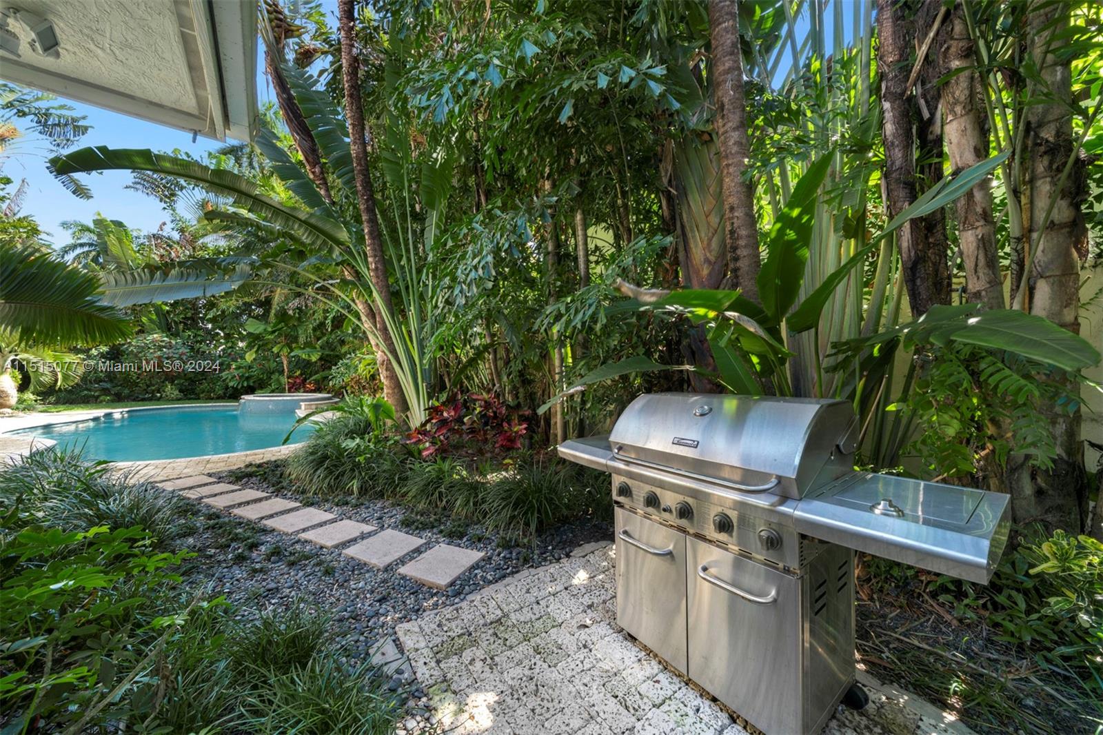 1530 27th St, Miami Beach, FL, 33140 United States, 4 Bedrooms Bedrooms, ,4 BathroomsBathrooms,Residential,For Sale,27th St,A11515077