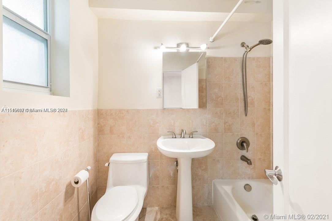 1435 West Ave 3, Miami Beach, Florida 33139, 2 Bedrooms Bedrooms, ,1 BathroomBathrooms,Residentiallease,For Rent,1435 West Ave 3,A11515697