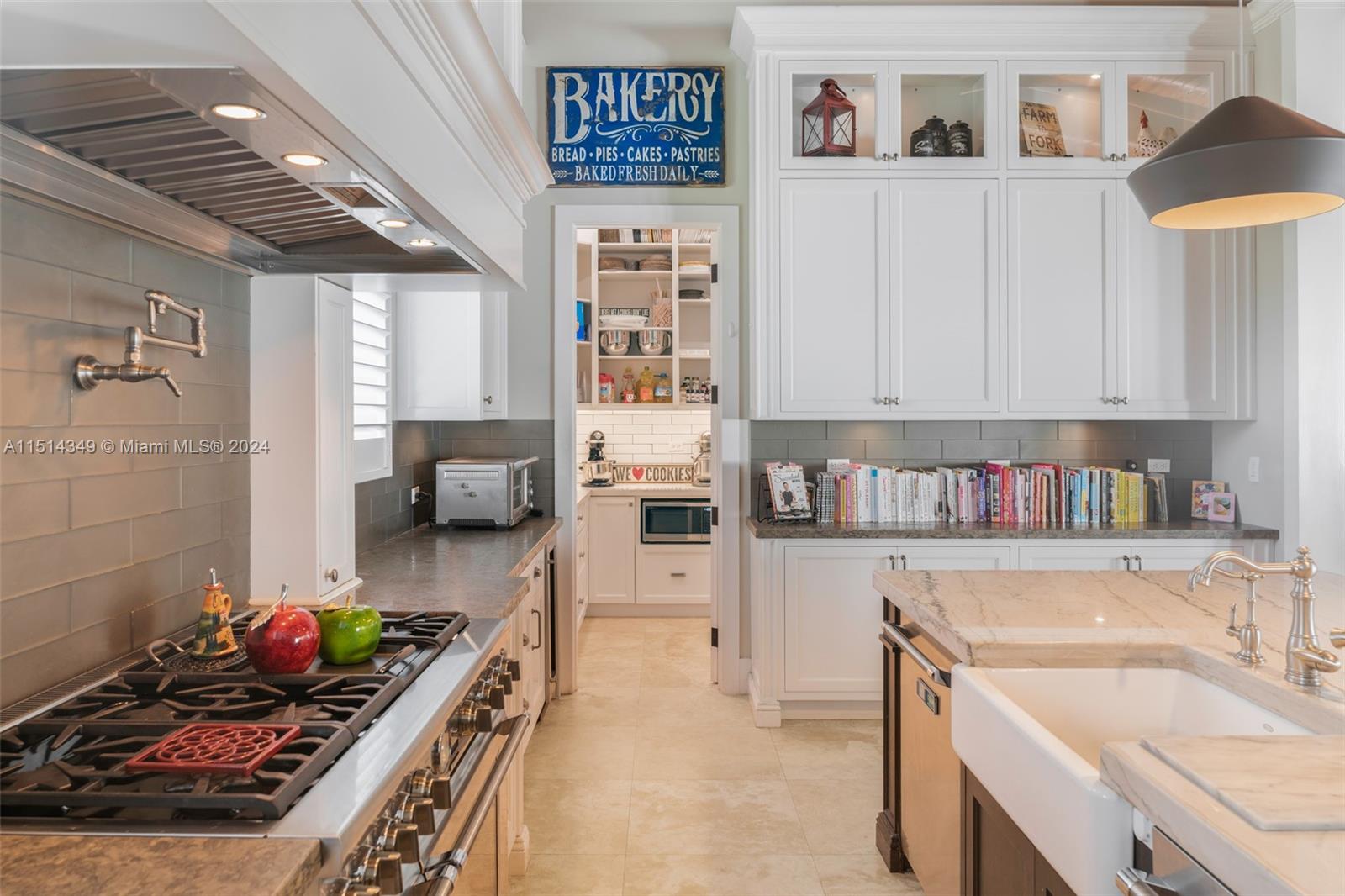 13740 82nd Ct, Palmetto Bay, FL, 33158 United States, 4 Bedrooms Bedrooms, ,4 BathroomsBathrooms,Residential,For Sale,82nd Ct,A11514349