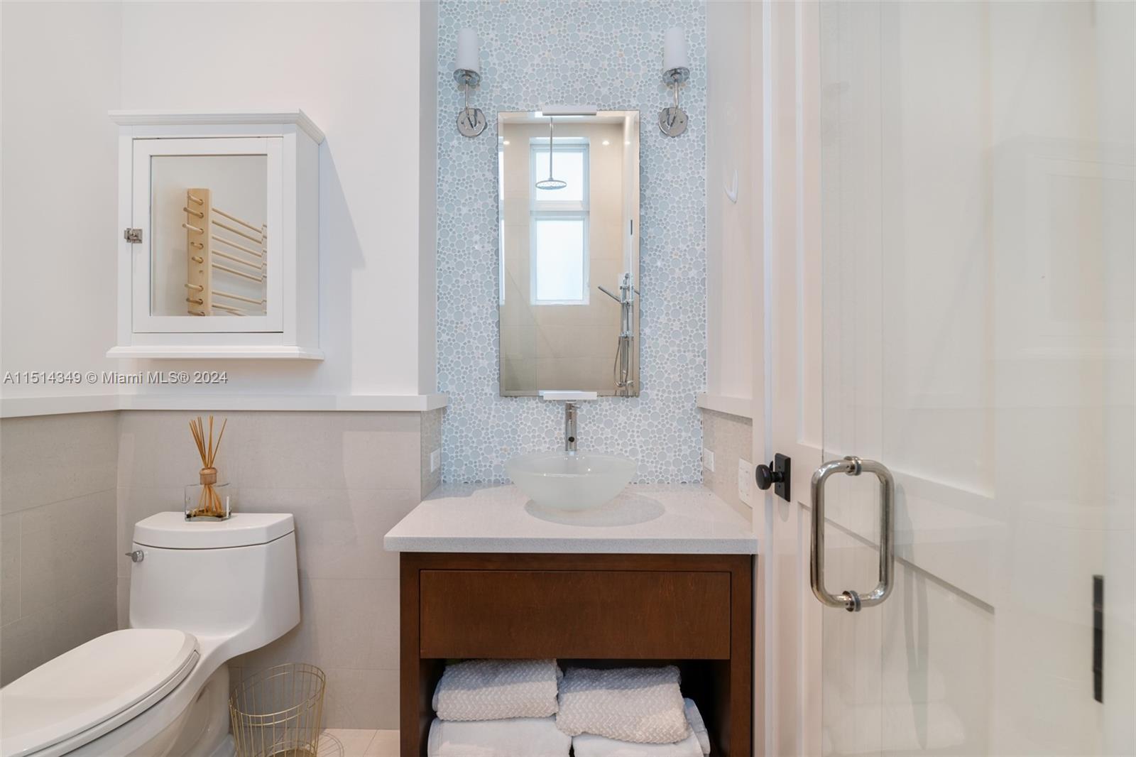 13740 82nd Ct, Palmetto Bay, FL, 33158 United States, 4 Bedrooms Bedrooms, ,4 BathroomsBathrooms,Residential,For Sale,82nd Ct,A11514349