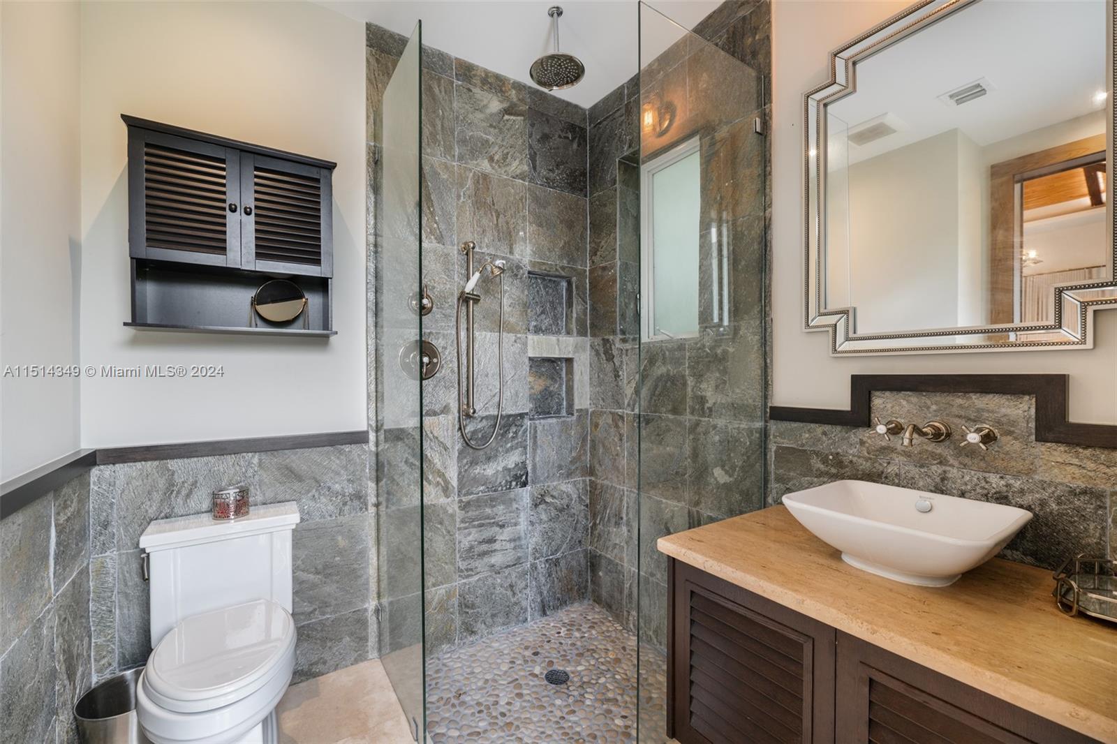 13740 82nd Ct, Palmetto Bay, FL, 33158 United States, 4 Bedrooms Bedrooms, ,4 BathroomsBathrooms,Residential,For Sale,82nd Ct,A11514349