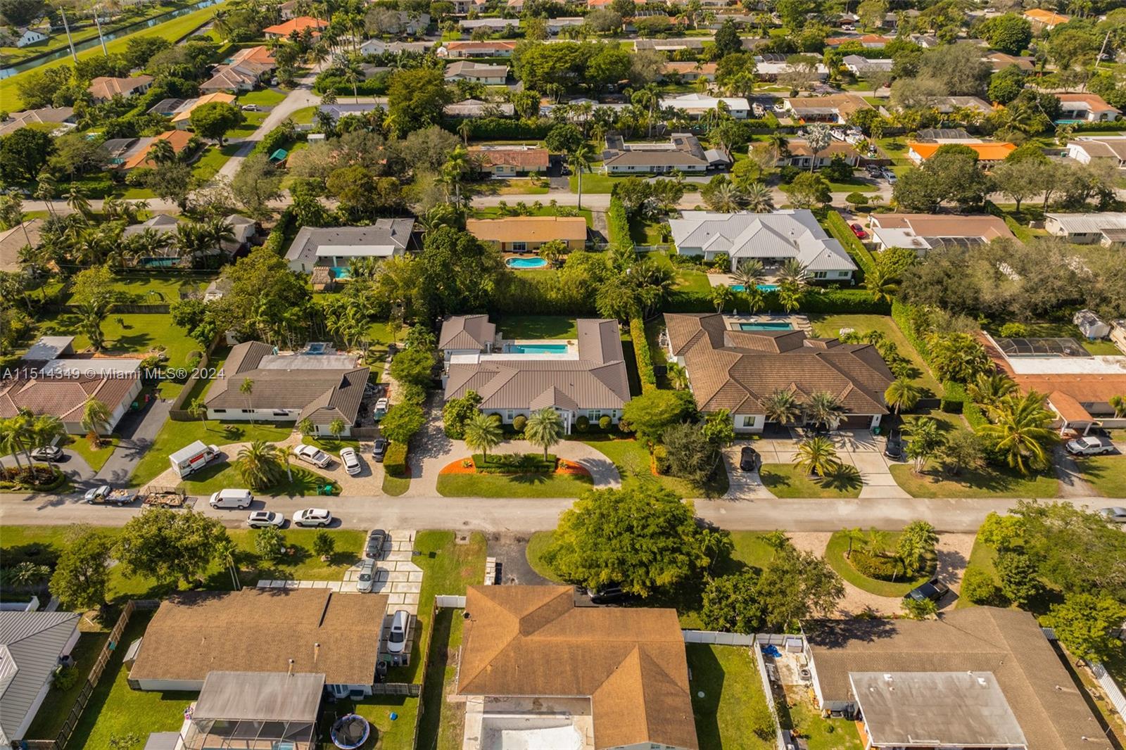 13740 82nd Ct, Palmetto Bay, FL, 33158 United States, 4 Bedrooms Bedrooms, ,4 BathroomsBathrooms,Residential,For Sale,82nd Ct,A11514349