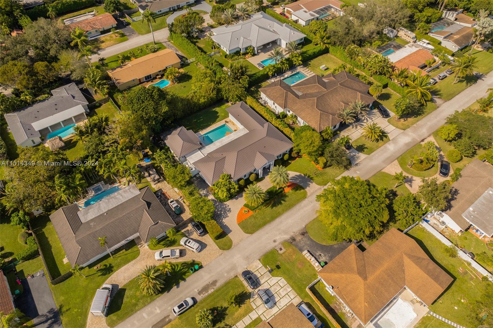 13740 82nd Ct, Palmetto Bay, FL, 33158 United States, 4 Bedrooms Bedrooms, ,4 BathroomsBathrooms,Residential,For Sale,82nd Ct,A11514349