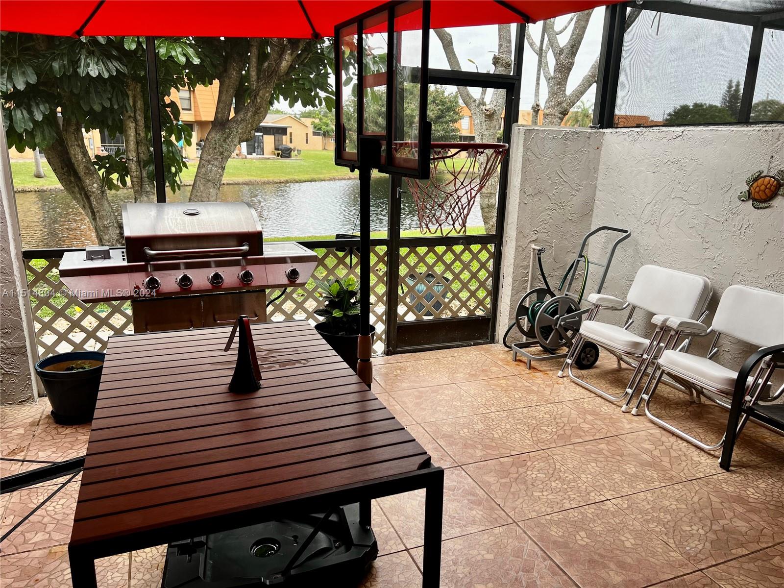 1506 90th Way, Pembroke Pines, FL, 33024 United States, 2 Bedrooms Bedrooms, ,2 BathroomsBathrooms,Residential,For Sale,90th Way,A11514804