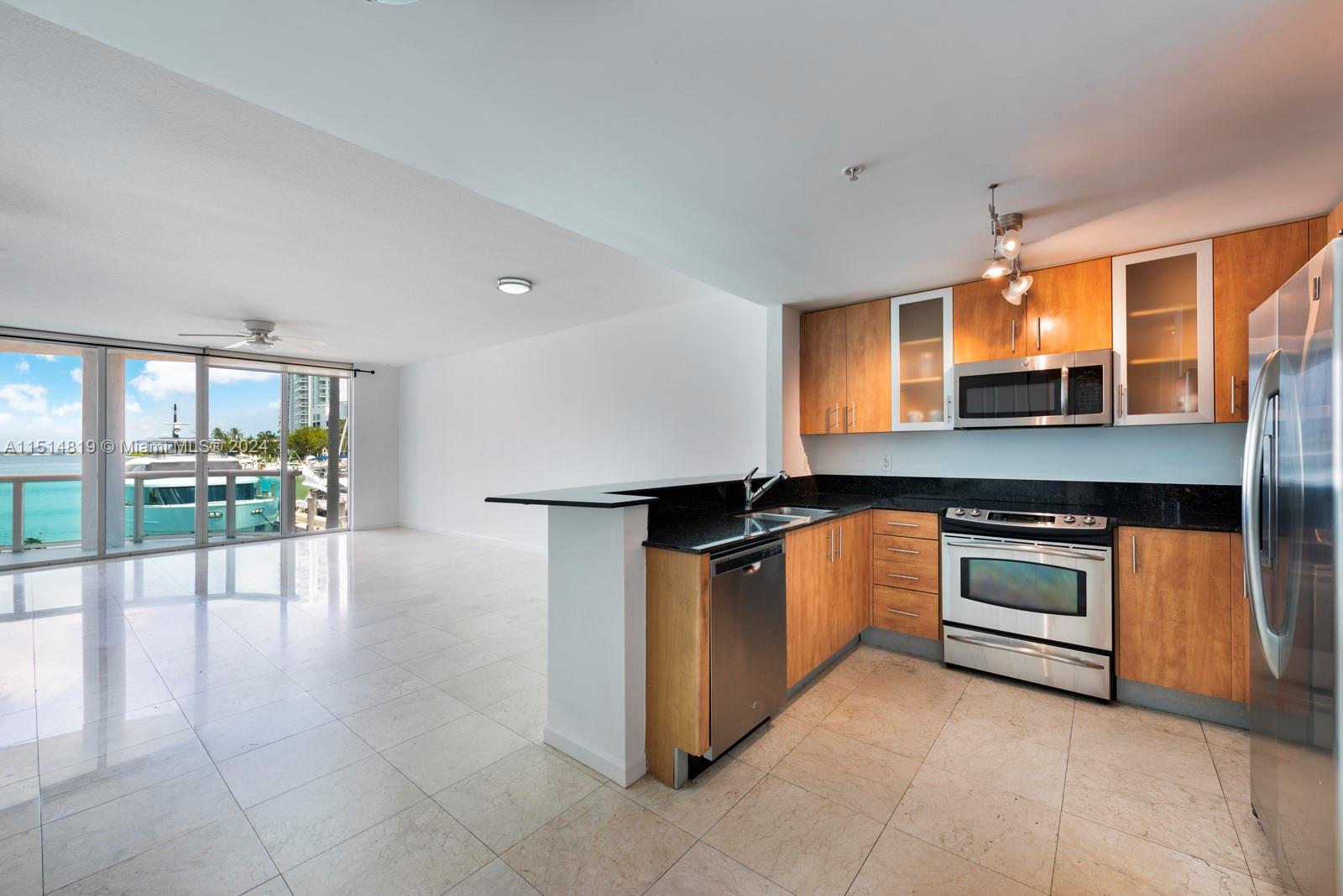 7918 Harbor Island Drive 107, North Bay Village, Florida 33141, 3 Bedrooms Bedrooms, ,2 BathroomsBathrooms,Residential,For Sale,7918 Harbor Island Drive 107,A11514819