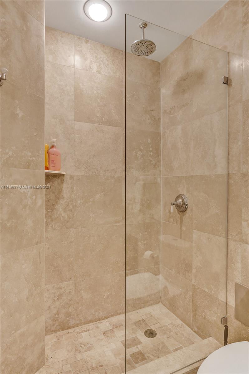 3180 S Ocean Dr 1709, Hallandale Beach, Florida 33009, 2 Bedrooms Bedrooms, ,2 BathroomsBathrooms,Residentiallease,For Rent,3180 S Ocean Dr 1709,A11515777