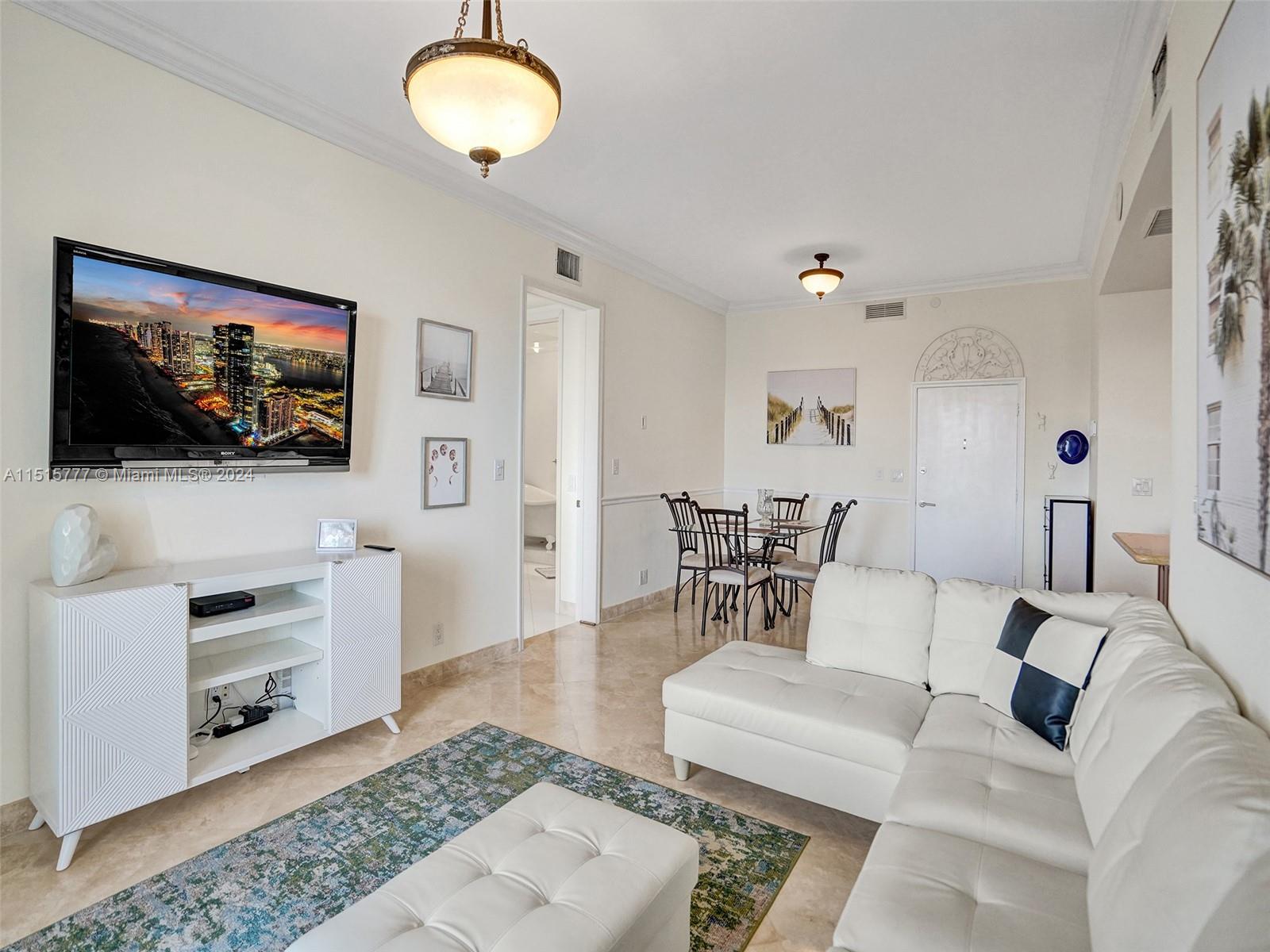 3180 S Ocean Dr 1709, Hallandale Beach, Florida 33009, 2 Bedrooms Bedrooms, ,2 BathroomsBathrooms,Residentiallease,For Rent,3180 S Ocean Dr 1709,A11515777