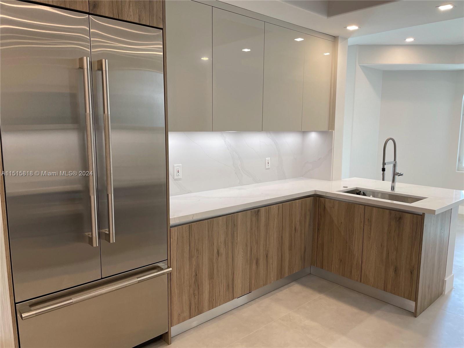 20940 NE 31st Pl, Aventura, FL 33180, 3 Bedrooms Bedrooms, ,2 BathroomsBathrooms,Residential,For Sale,31st Pl,A11515818
