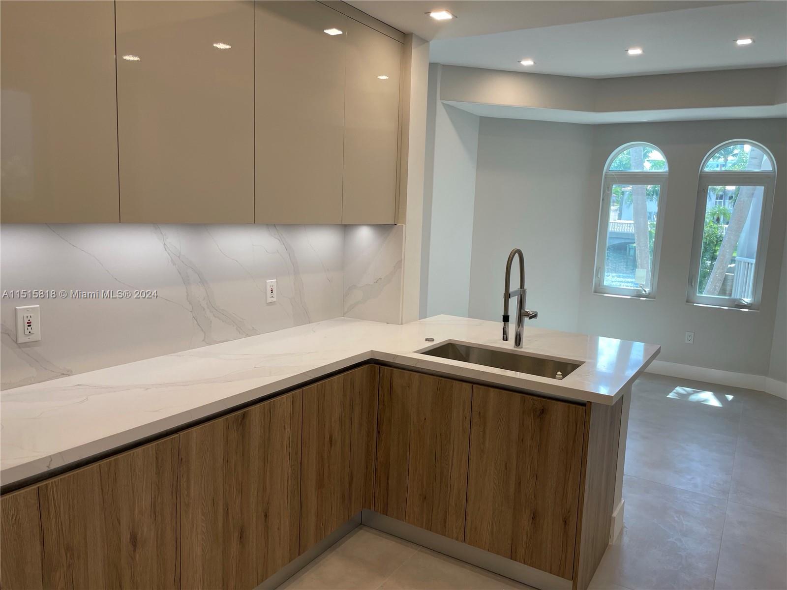 20940 NE 31st Pl, Aventura, FL 33180, 3 Bedrooms Bedrooms, ,2 BathroomsBathrooms,Residential,For Sale,31st Pl,A11515818