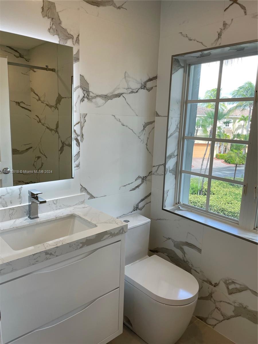 20940 NE 31st Pl, Aventura, FL 33180, 3 Bedrooms Bedrooms, ,2 BathroomsBathrooms,Residential,For Sale,31st Pl,A11515818