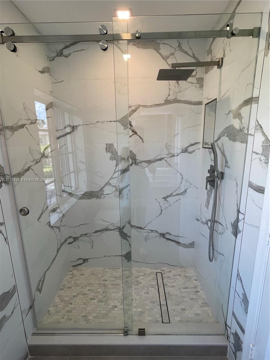20940 NE 31st Pl, Aventura, FL 33180, 3 Bedrooms Bedrooms, ,2 BathroomsBathrooms,Residential,For Sale,31st Pl,A11515818