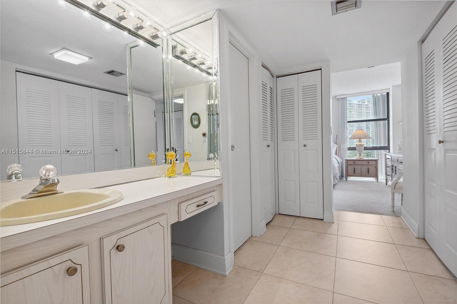 3625 Country Club Dr, Aventura, FL, 33180 United States, 2 Bedrooms Bedrooms, ,2 BathroomsBathrooms,Residential,For Sale,Country Club Dr,A11515844