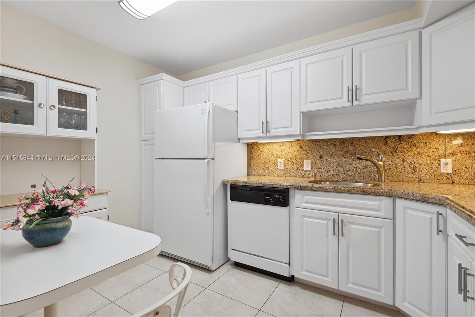 3625 Country Club Dr, Aventura, FL, 33180 United States, 2 Bedrooms Bedrooms, ,2 BathroomsBathrooms,Residential,For Sale,Country Club Dr,A11515844