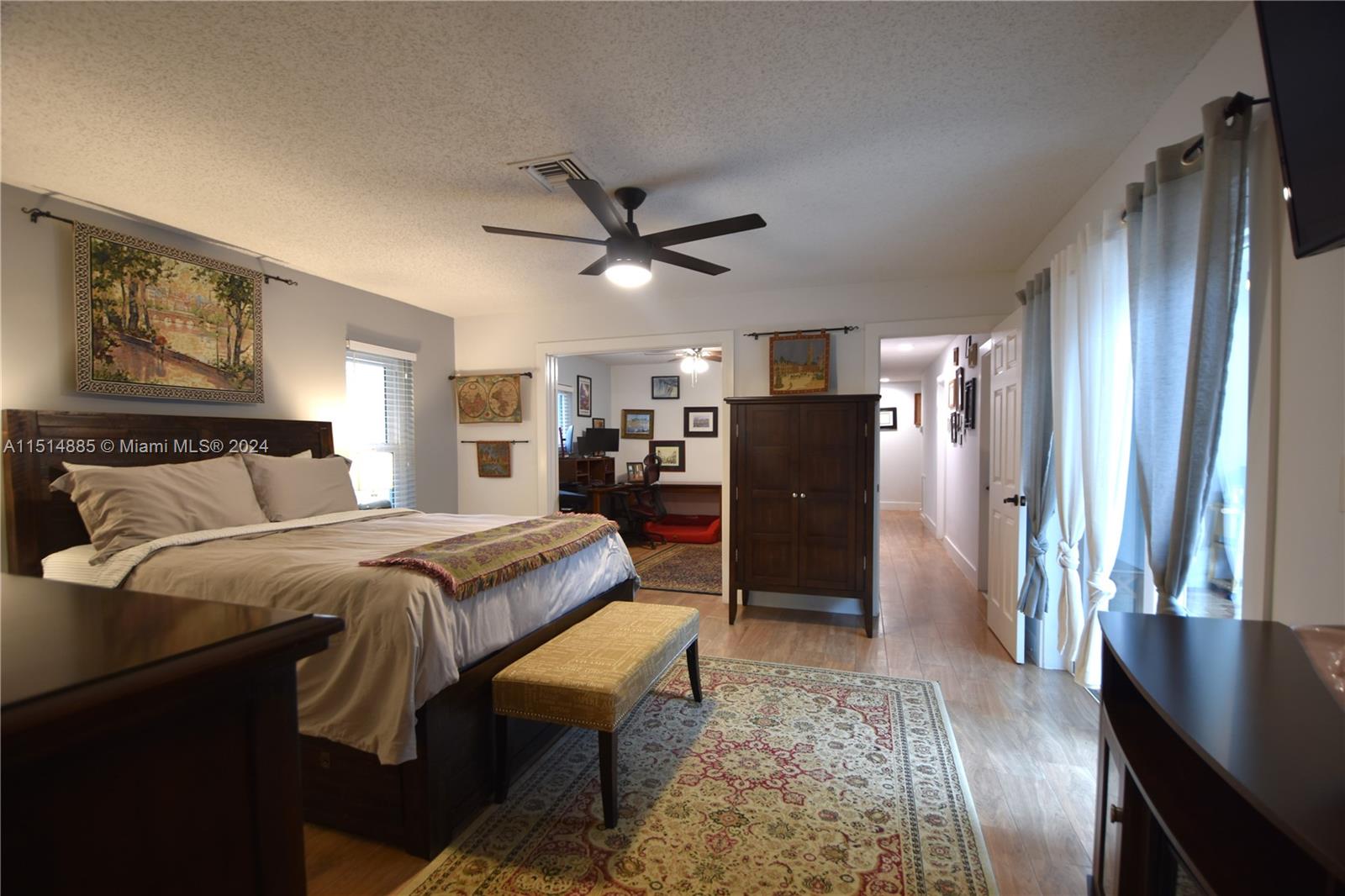 899 NW 110th Ave, Coral Springs, Florida 33071, 4 Bedrooms Bedrooms, ,2 BathroomsBathrooms,Residential,For Sale,899 NW 110th Ave,A11514885