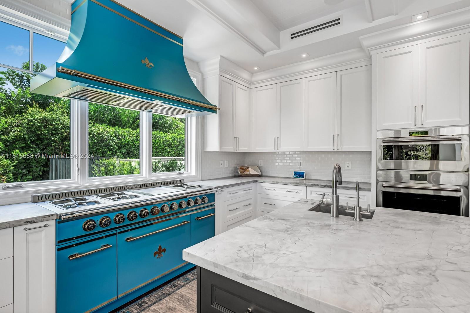 8840 61st Ct, Pinecrest, FL, 33156 United States, 7 Bedrooms Bedrooms, ,7 BathroomsBathrooms,Residential,For Sale,61st Ct,A11515688