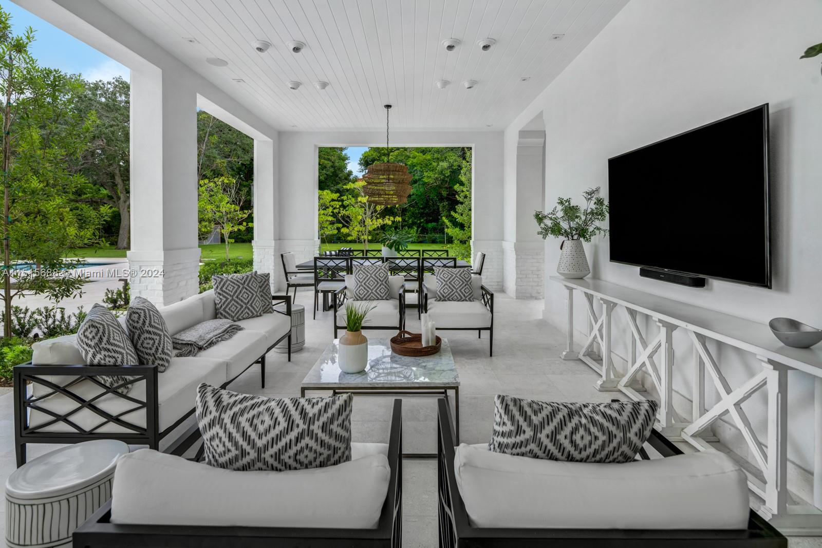 8840 61st Ct, Pinecrest, FL, 33156 United States, 7 Bedrooms Bedrooms, ,7 BathroomsBathrooms,Residential,For Sale,61st Ct,A11515688