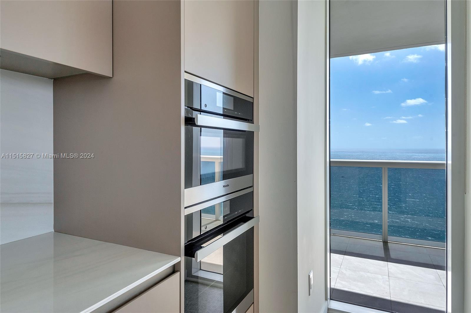 1830 S Ocean Dr 2602, Hallandale Beach, Florida 33009, 3 Bedrooms Bedrooms, ,3 BathroomsBathrooms,Residentiallease,For Rent,1830 S Ocean Dr 2602,A11515827