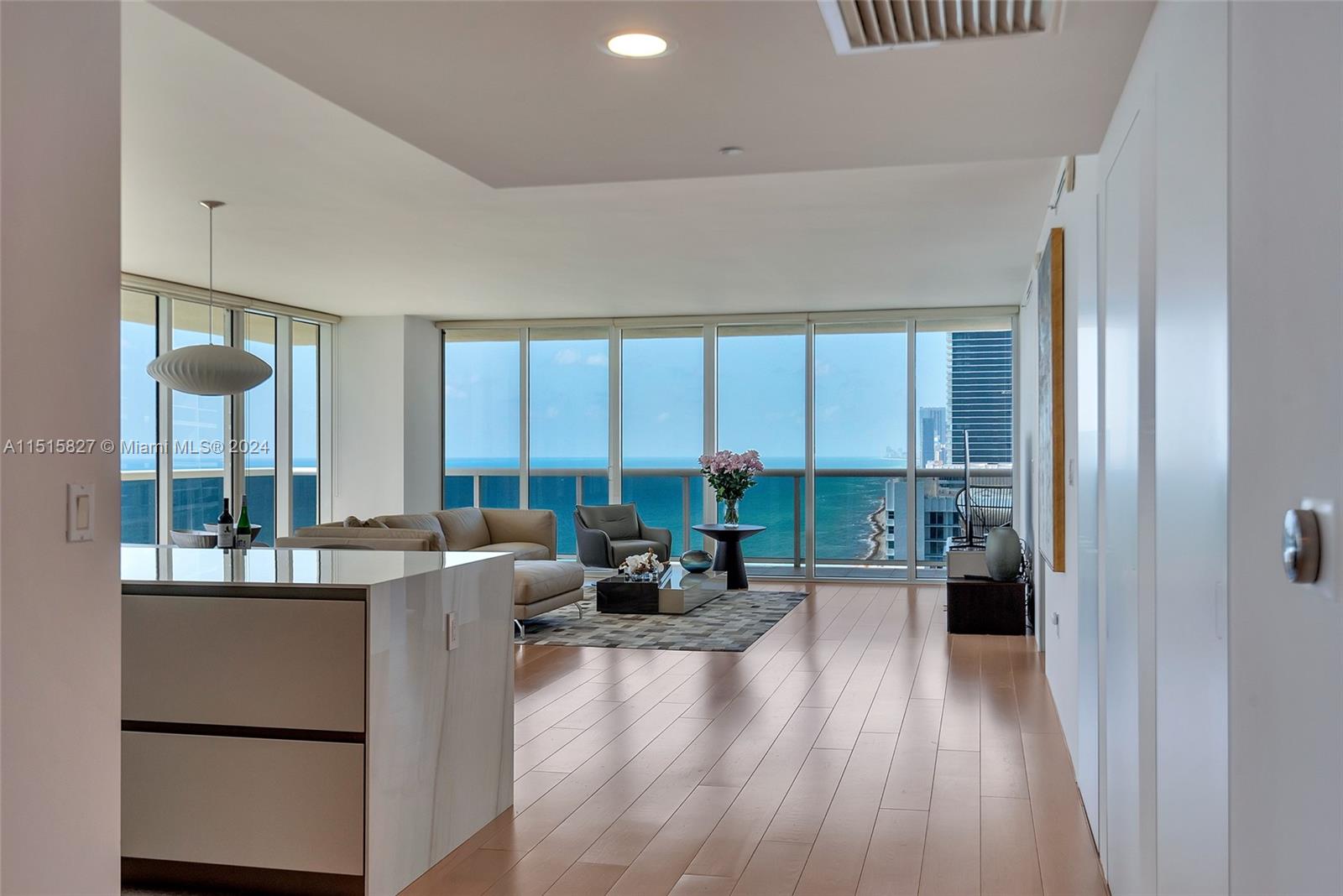 1830 S Ocean Dr 2602, Hallandale Beach, Florida 33009, 3 Bedrooms Bedrooms, ,3 BathroomsBathrooms,Residentiallease,For Rent,1830 S Ocean Dr 2602,A11515827