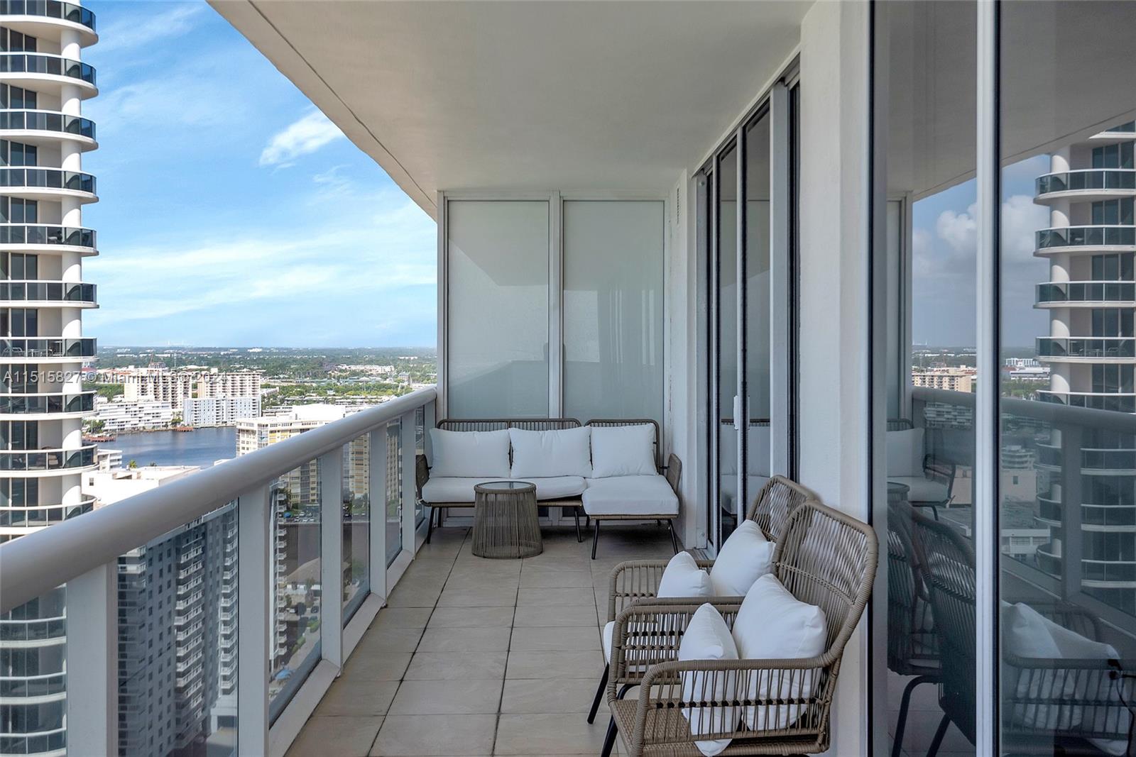 1830 S Ocean Dr 2602, Hallandale Beach, Florida 33009, 3 Bedrooms Bedrooms, ,3 BathroomsBathrooms,Residentiallease,For Rent,1830 S Ocean Dr 2602,A11515827