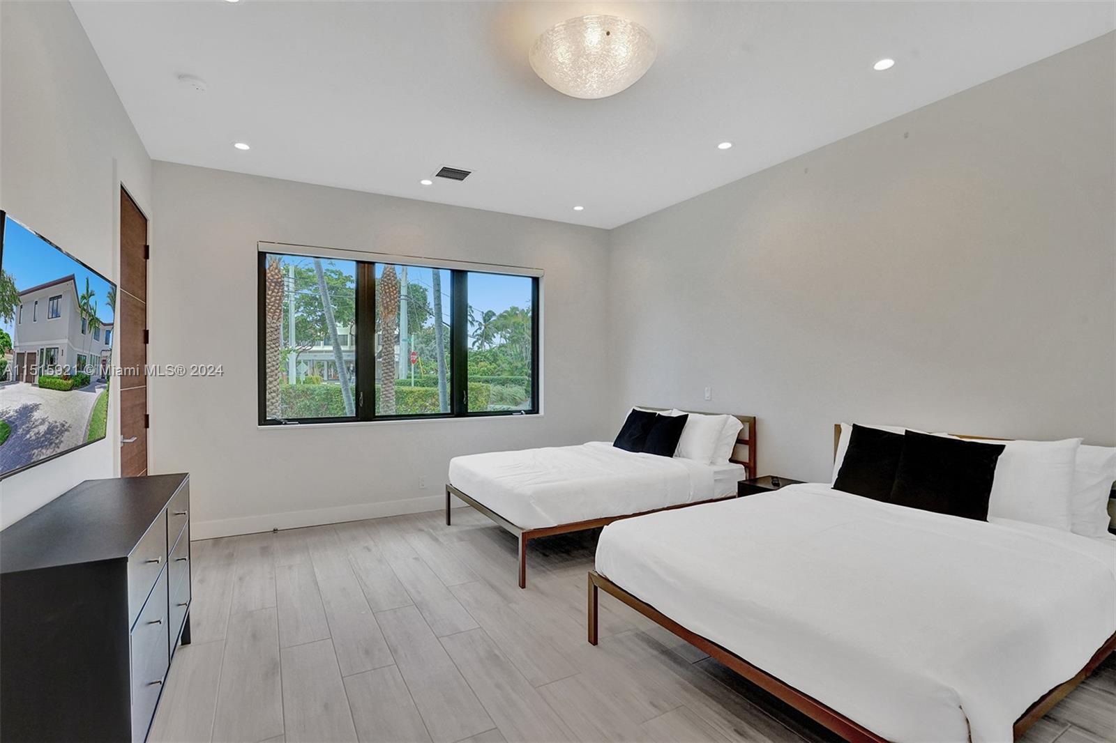 4421 Seagrape Dr, Lauderdale By The Sea, FL, 33308 United States, 8 Bedrooms Bedrooms, ,6 BathroomsBathrooms,Residential,For Sale,Seagrape Dr,A11515921