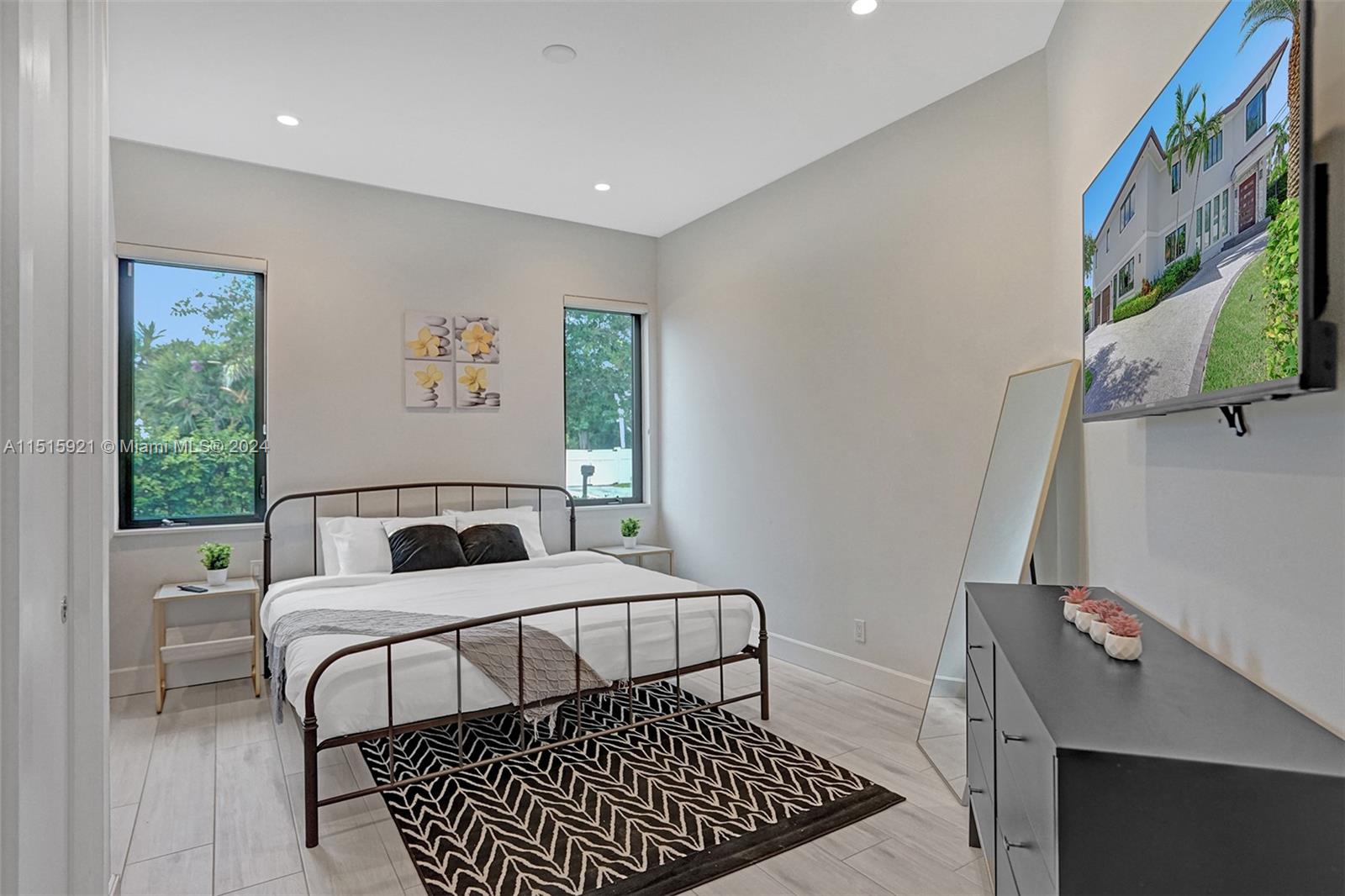 4421 Seagrape Dr, Lauderdale By The Sea, FL, 33308 United States, 8 Bedrooms Bedrooms, ,6 BathroomsBathrooms,Residential,For Sale,Seagrape Dr,A11515921