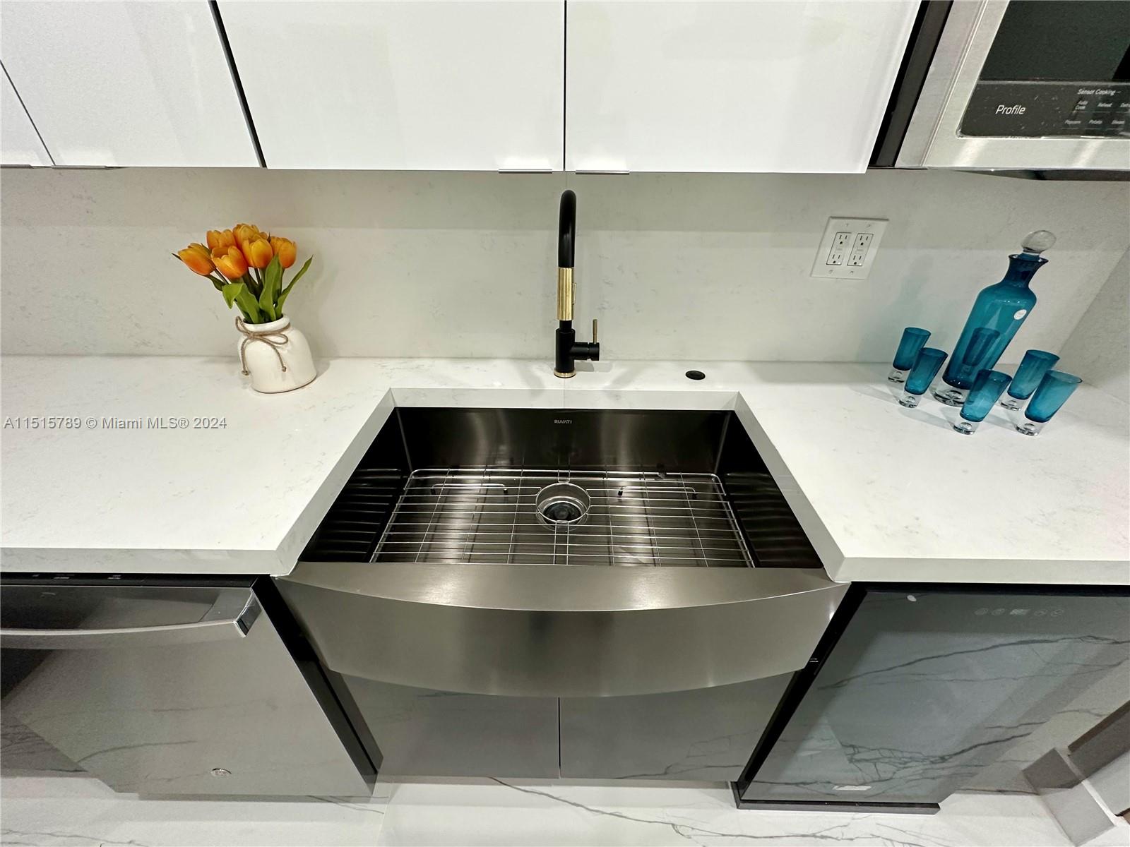 1997 28th Ave, Fort Lauderdale, FL, 33312 United States, 3 Bedrooms Bedrooms, ,3 BathroomsBathrooms,Residential,For Sale,28th Ave,A11515789