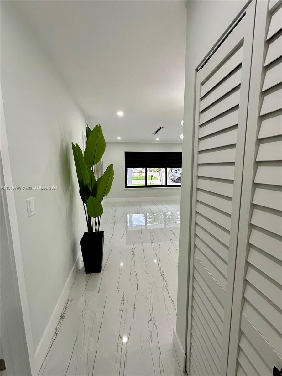 1997 28th Ave, Fort Lauderdale, FL, 33312 United States, 3 Bedrooms Bedrooms, ,3 BathroomsBathrooms,Residential,For Sale,28th Ave,A11515789