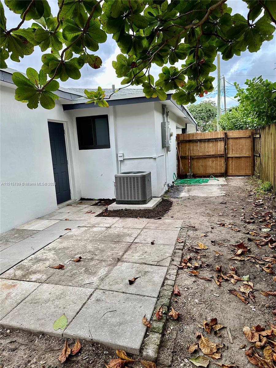 1997 28th Ave, Fort Lauderdale, FL, 33312 United States, 3 Bedrooms Bedrooms, ,3 BathroomsBathrooms,Residential,For Sale,28th Ave,A11515789