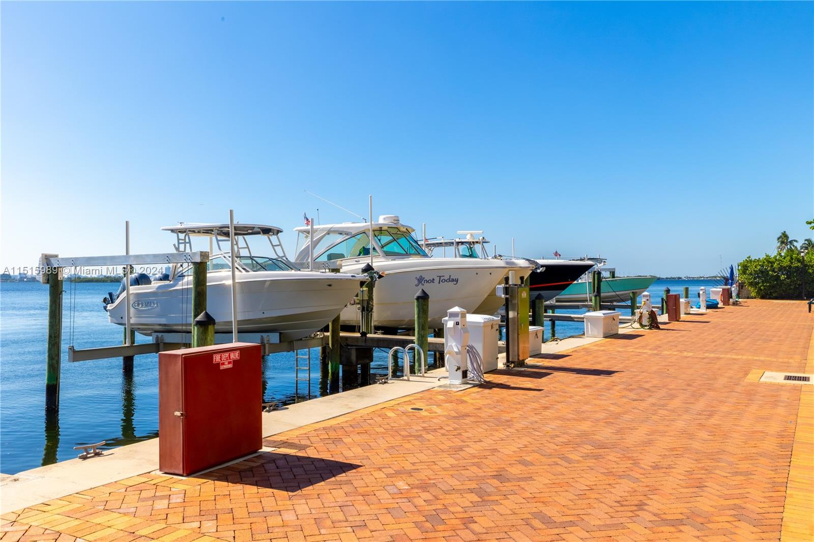 1000 Quayside Ter 708, Miami, Florida 33138, 1 Bedroom Bedrooms, ,1 BathroomBathrooms,Residential,For Sale,1000 Quayside Ter 708,A11515989