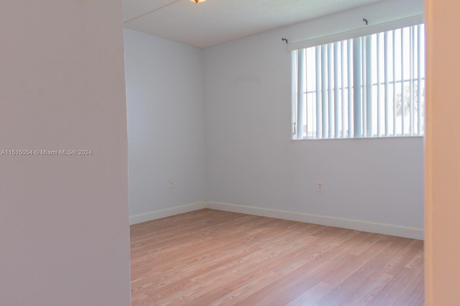 6175 NW 186th St 209, Hialeah, Florida 33015, 2 Bedrooms Bedrooms, ,2 BathroomsBathrooms,Residentiallease,For Rent,6175 NW 186th St 209,A11515054