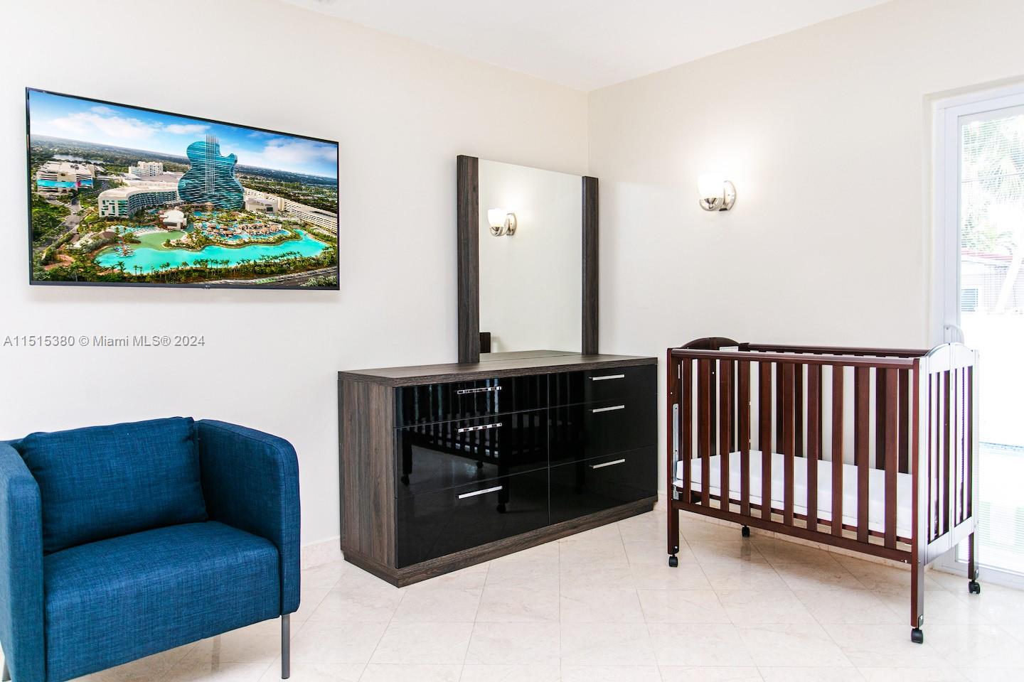 1045 Hollywood Blvd, Hollywood, Florida 33019, 3 Bedrooms Bedrooms, ,2 BathroomsBathrooms,Residential,For Sale,1045 Hollywood Blvd,A11515380