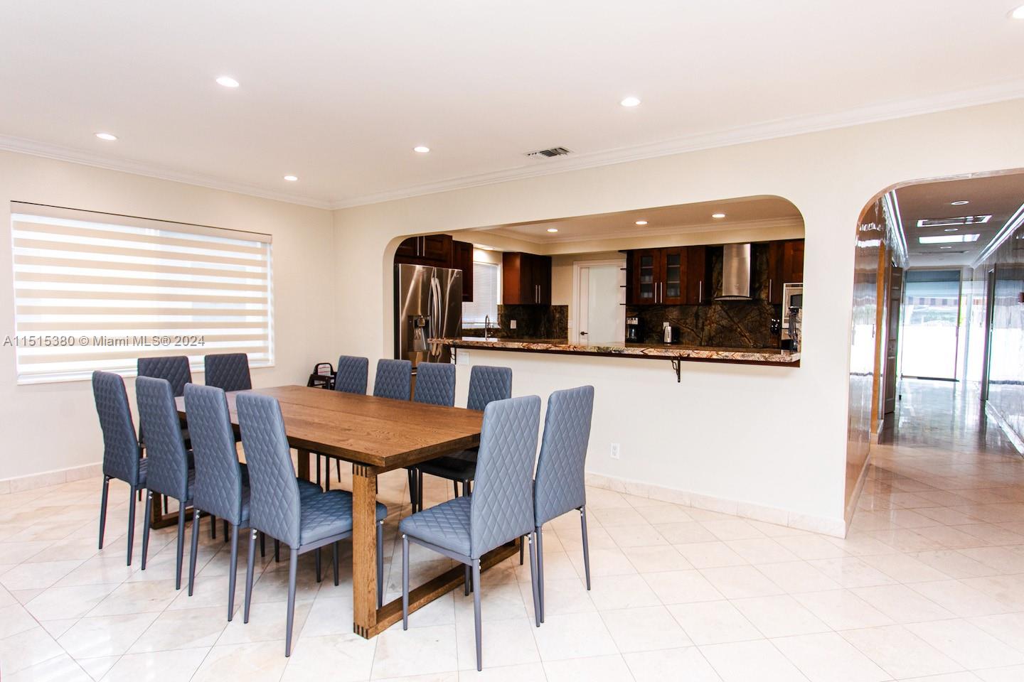 1045 Hollywood Blvd, Hollywood, Florida 33019, 3 Bedrooms Bedrooms, ,2 BathroomsBathrooms,Residential,For Sale,1045 Hollywood Blvd,A11515380