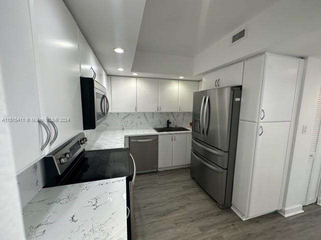 5600 Collins Ave 6P, Miami Beach, Florida 33140, 2 Bedrooms Bedrooms, ,2 BathroomsBathrooms,Residentiallease,For Rent,5600 Collins Ave 6P,A11515411