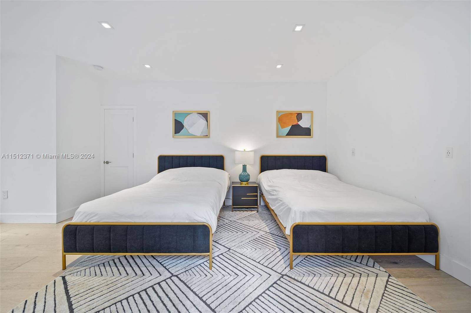 4361 Royal Palm Ave, Miami Beach, Florida 33140, 5 Bedrooms Bedrooms, ,4 BathroomsBathrooms,Residentiallease,For Rent,4361 Royal Palm Ave,A11512371