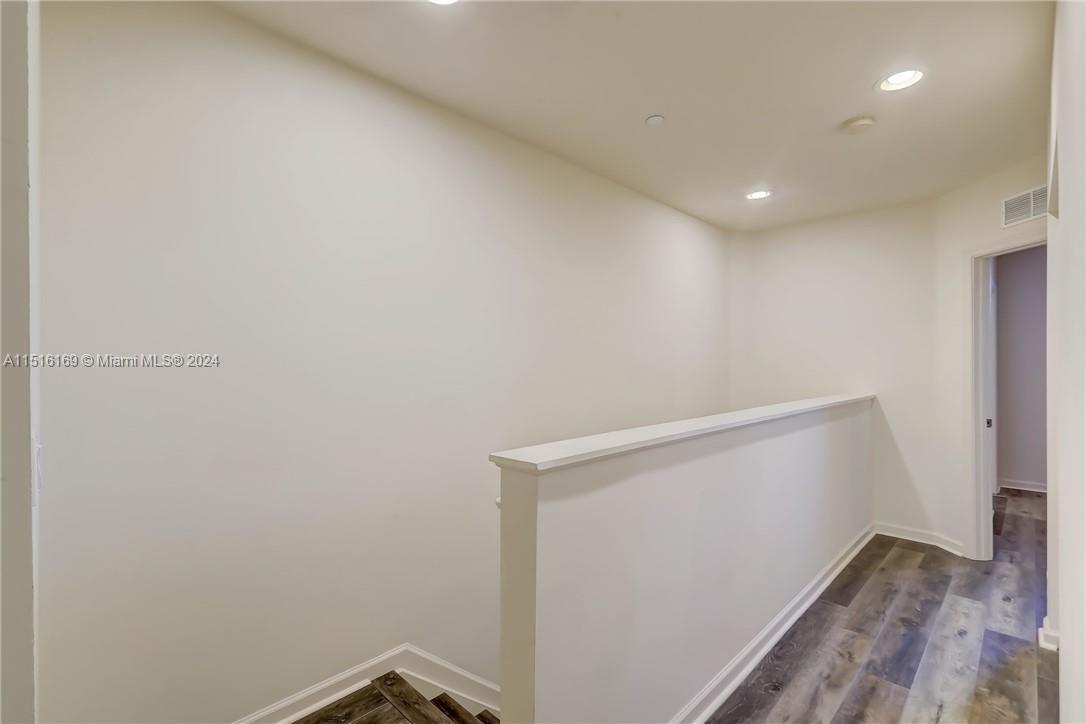 1033 17th Way, Fort Lauderdale, FL, 33304 United States, 3 Bedrooms Bedrooms, ,3 BathroomsBathrooms,Residential,For Sale,17th Way,A11516169