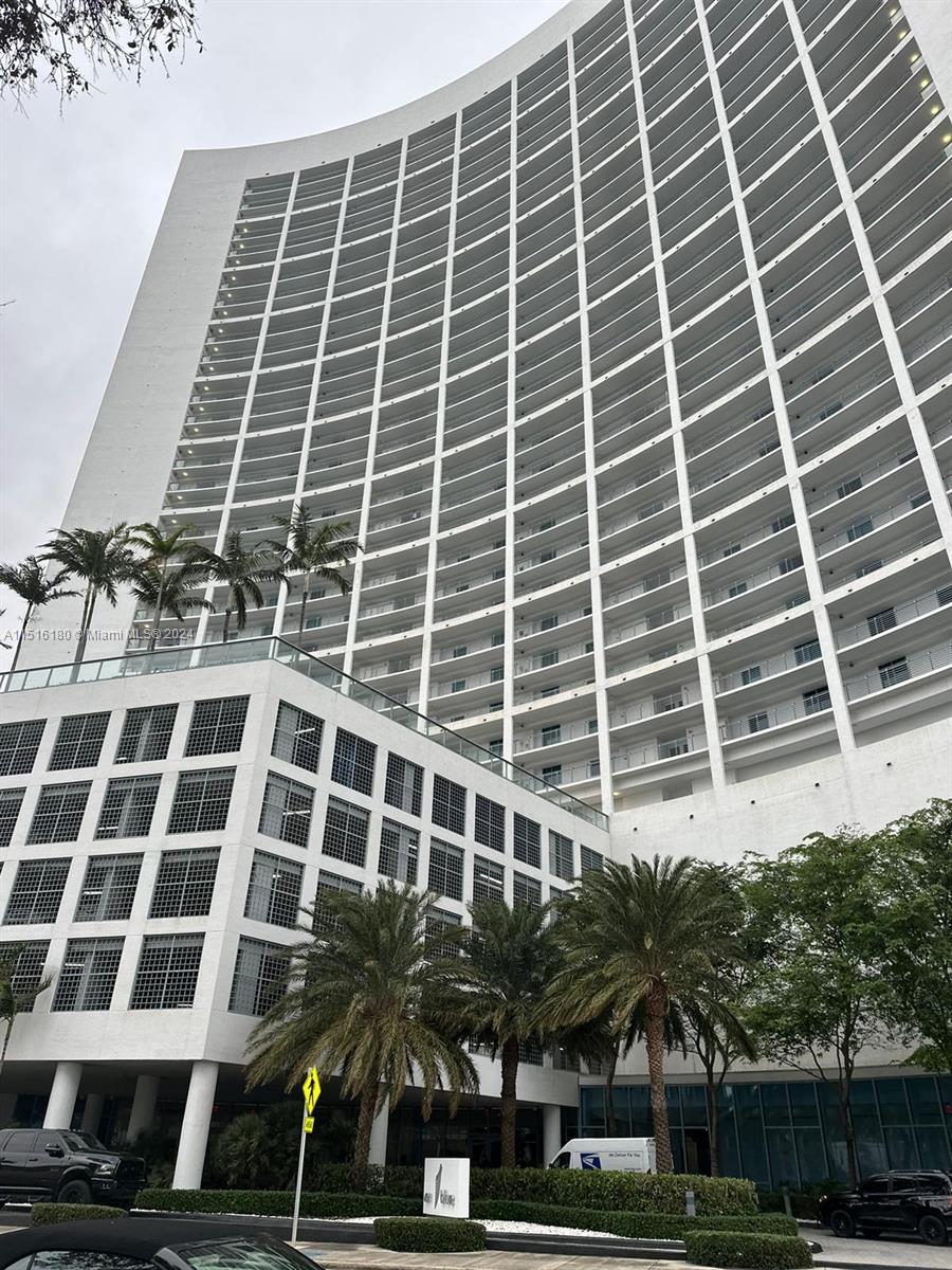 601 NE 36th St 709, Miami, Florida 33137, 2 Bedrooms Bedrooms, ,2 BathroomsBathrooms,Residentiallease,For Rent,601 NE 36th St 709,A11516180