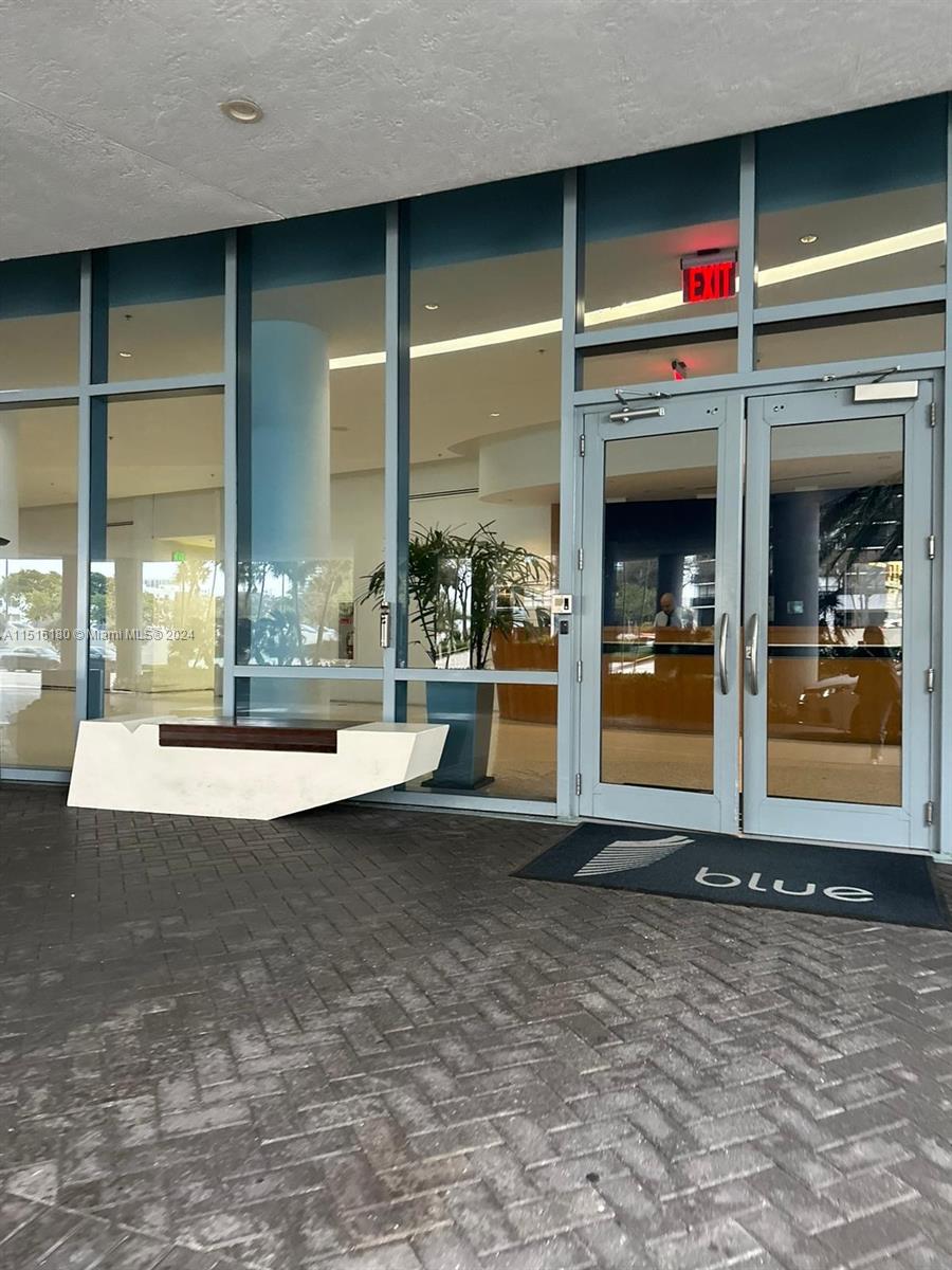 601 NE 36th St 709, Miami, Florida 33137, 2 Bedrooms Bedrooms, ,2 BathroomsBathrooms,Residentiallease,For Rent,601 NE 36th St 709,A11516180