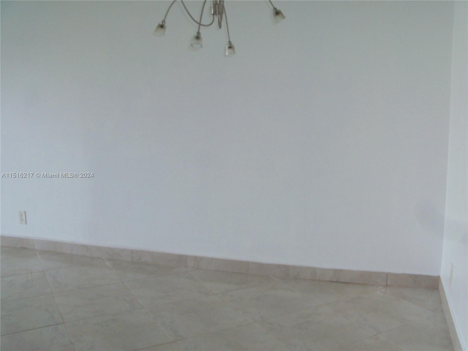 Fort Lauderdale, FL, 33304 United States, 1 Bedroom Bedrooms, ,1 BathroomBathrooms,Residential,For Sale,A11516217