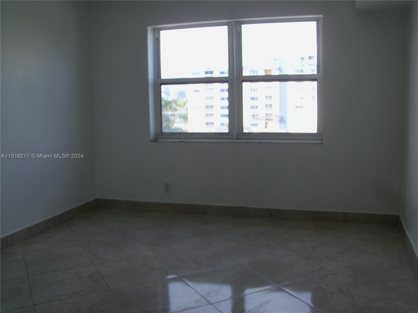 Fort Lauderdale, FL, 33304 United States, 1 Bedroom Bedrooms, ,1 BathroomBathrooms,Residential,For Sale,A11516217