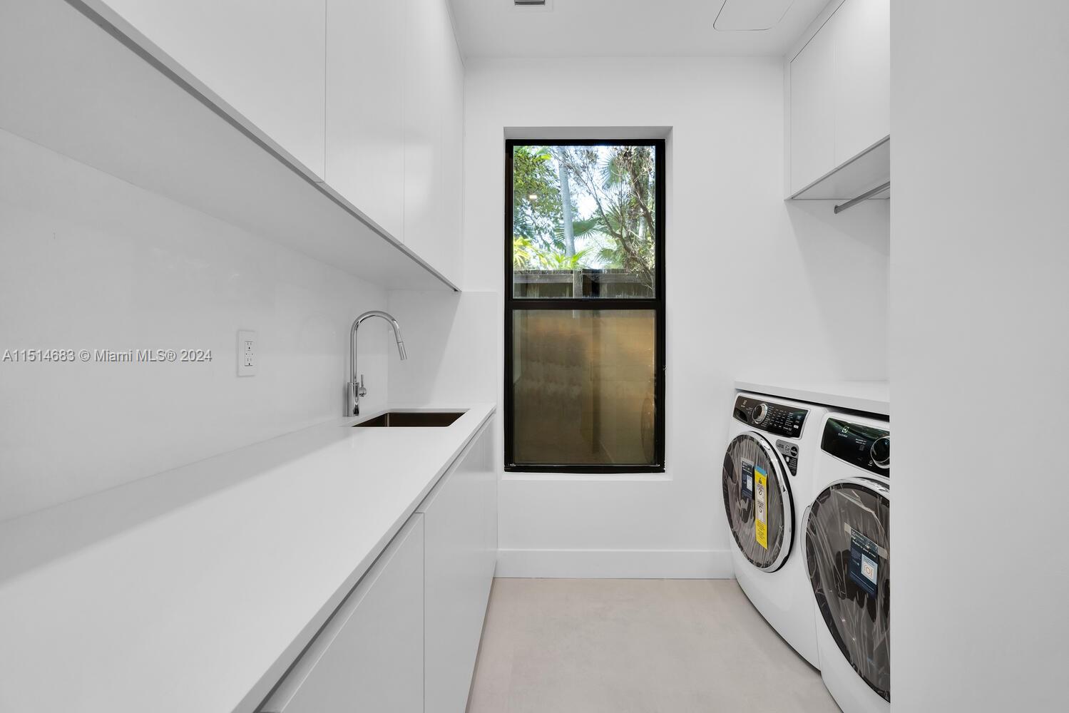 2255 Secoffee Terr, Coconut Grove, FL, 33133 United States, 4 Bedrooms Bedrooms, ,4 BathroomsBathrooms,Residential,For Sale,Secoffee Terr,A11514683