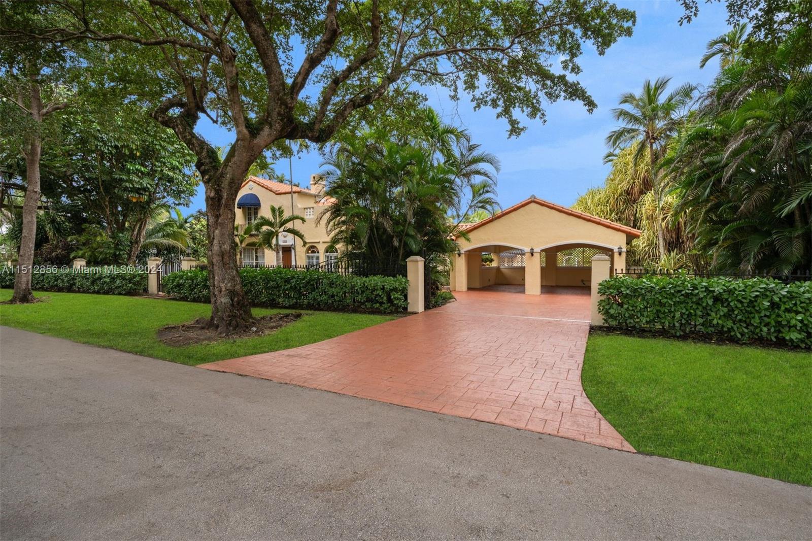 1429 Garcia Ave, Coral Gables, Florida 33146, 4 Bedrooms Bedrooms, ,3 BathroomsBathrooms,Residential,For Sale,1429 Garcia Ave,A11512856