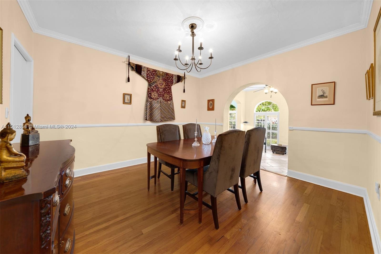 Formal Dining Parlor