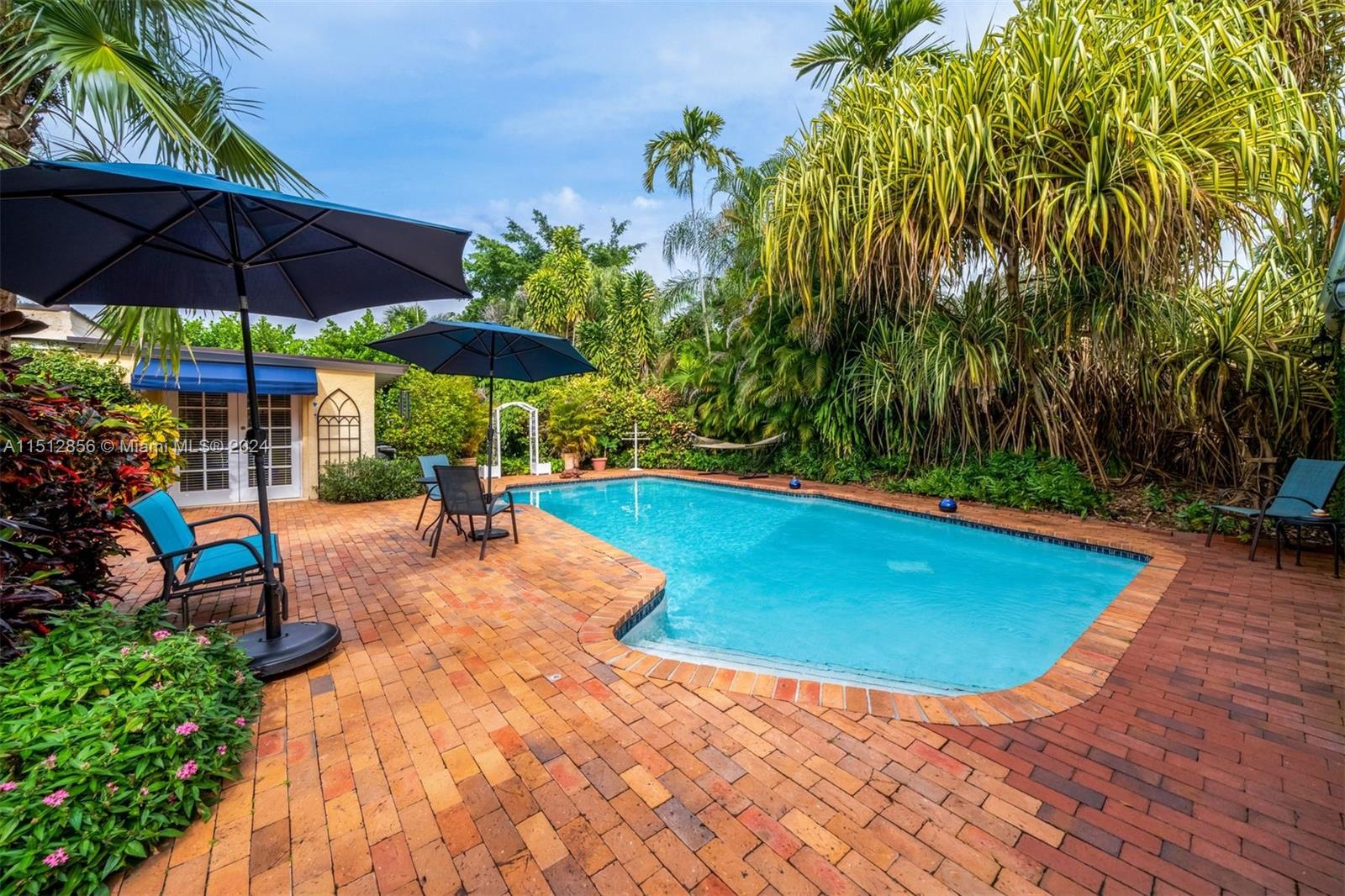 1429 Garcia Ave, Coral Gables, Florida 33146, 4 Bedrooms Bedrooms, ,3 BathroomsBathrooms,Residential,For Sale,1429 Garcia Ave,A11512856