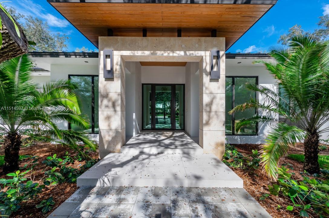 7777 114th St, Pinecrest, FL, 33156 United States, 5 Bedrooms Bedrooms, ,6 BathroomsBathrooms,Residential,For Sale,114th St,A11514597