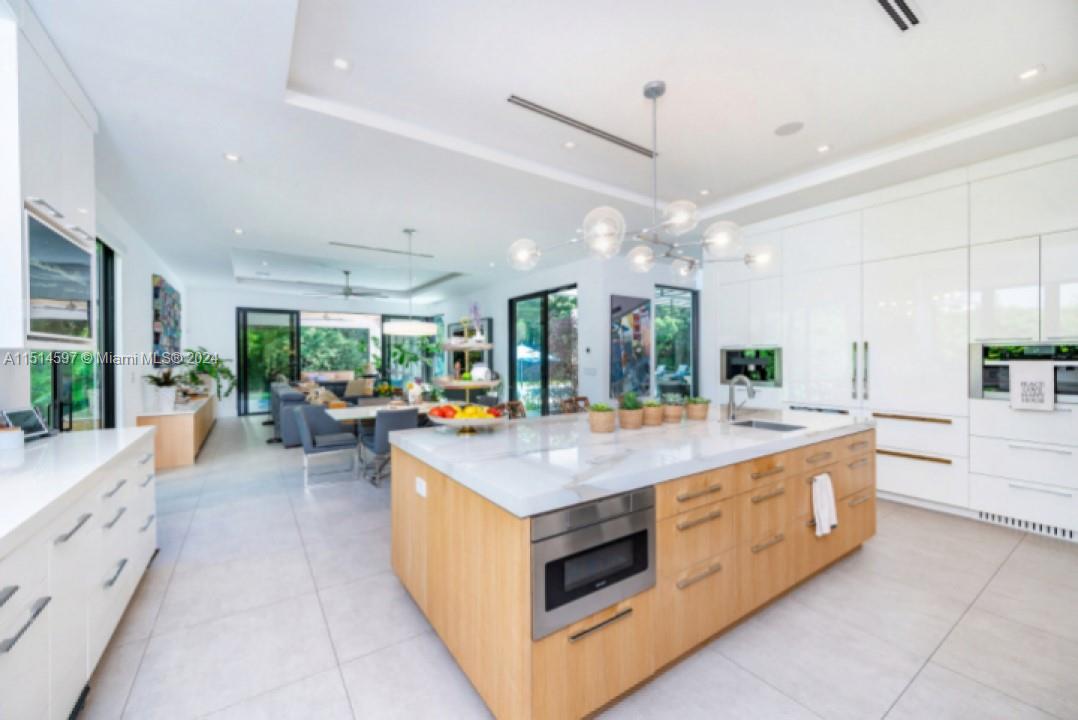 7777 114th St, Pinecrest, FL, 33156 United States, 5 Bedrooms Bedrooms, ,6 BathroomsBathrooms,Residential,For Sale,114th St,A11514597