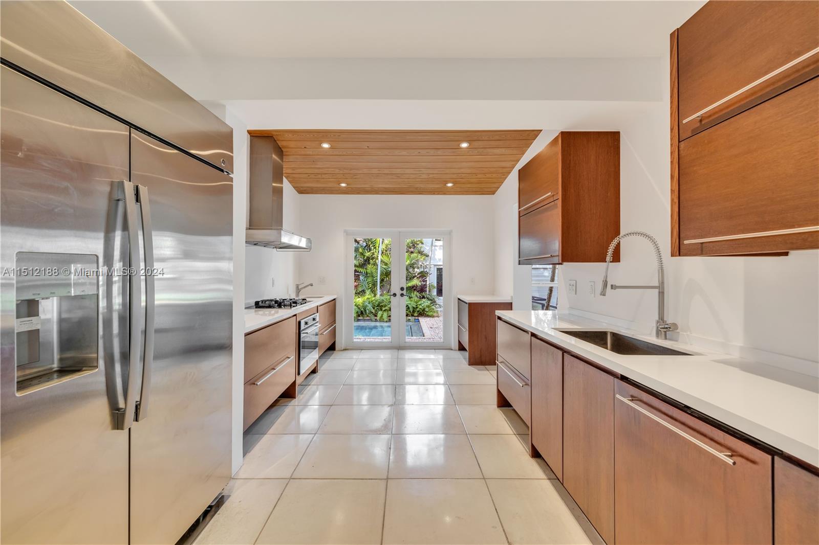 5812 Alton Rd, Miami Beach, FL, 33140 United States, 7 Bedrooms Bedrooms, ,7 BathroomsBathrooms,Residential,For Sale,Alton Rd,A11512188