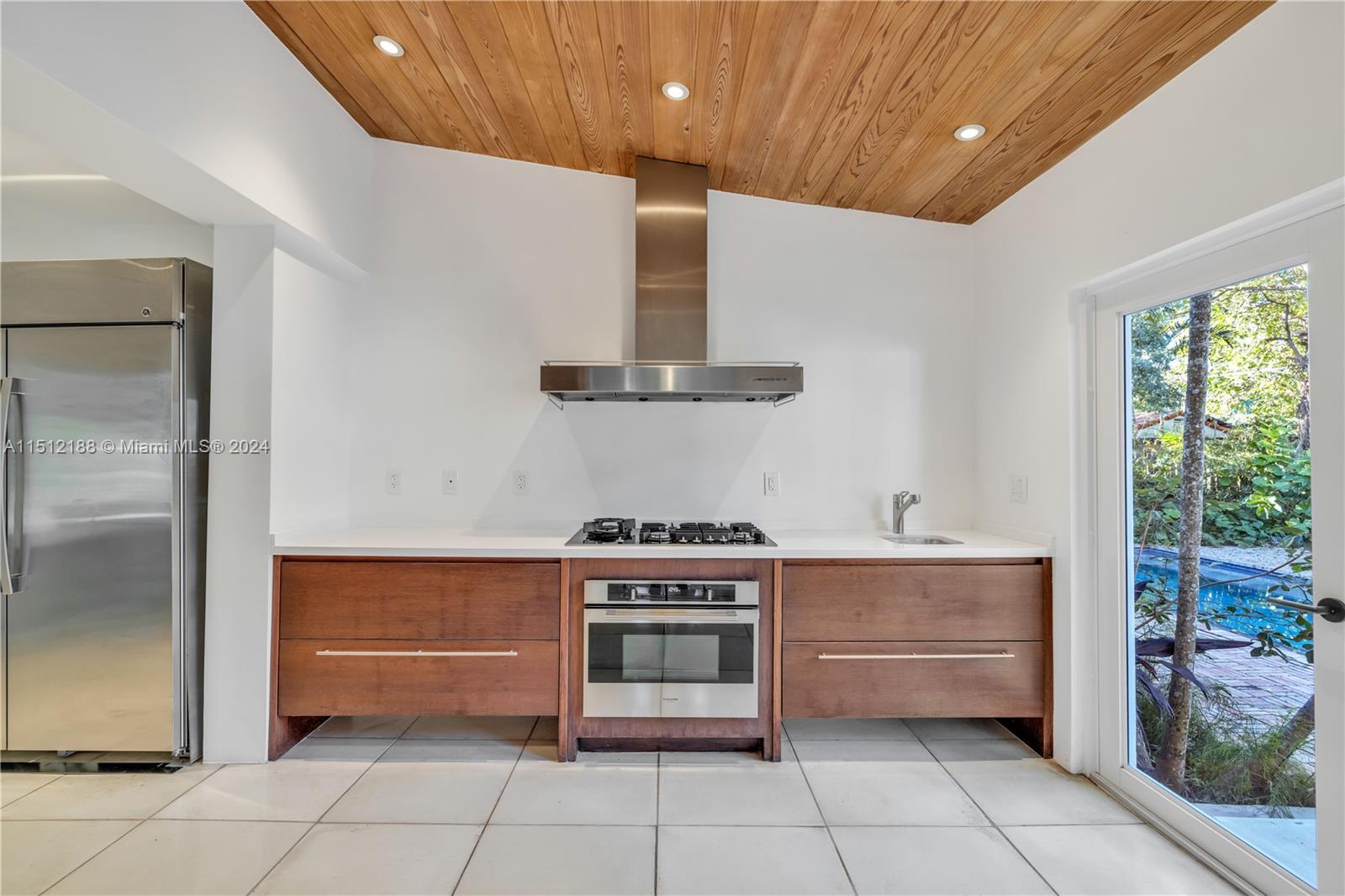 5812 Alton Rd, Miami Beach, FL, 33140 United States, 7 Bedrooms Bedrooms, ,7 BathroomsBathrooms,Residential,For Sale,Alton Rd,A11512188